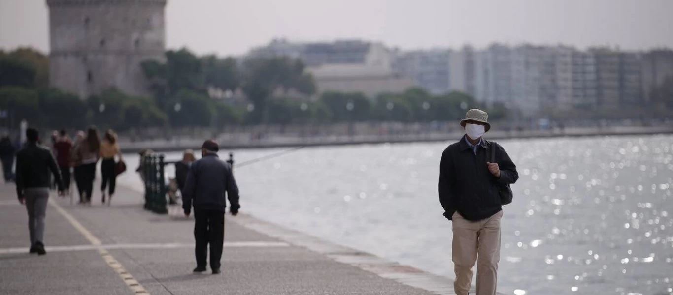 Νέα μέτρα απαγόρευσης: Κλείνουν τα σύνορα στην Κρυσταλλοπηγή - Rapid test σε όσους εισέρχονται στη χώρα